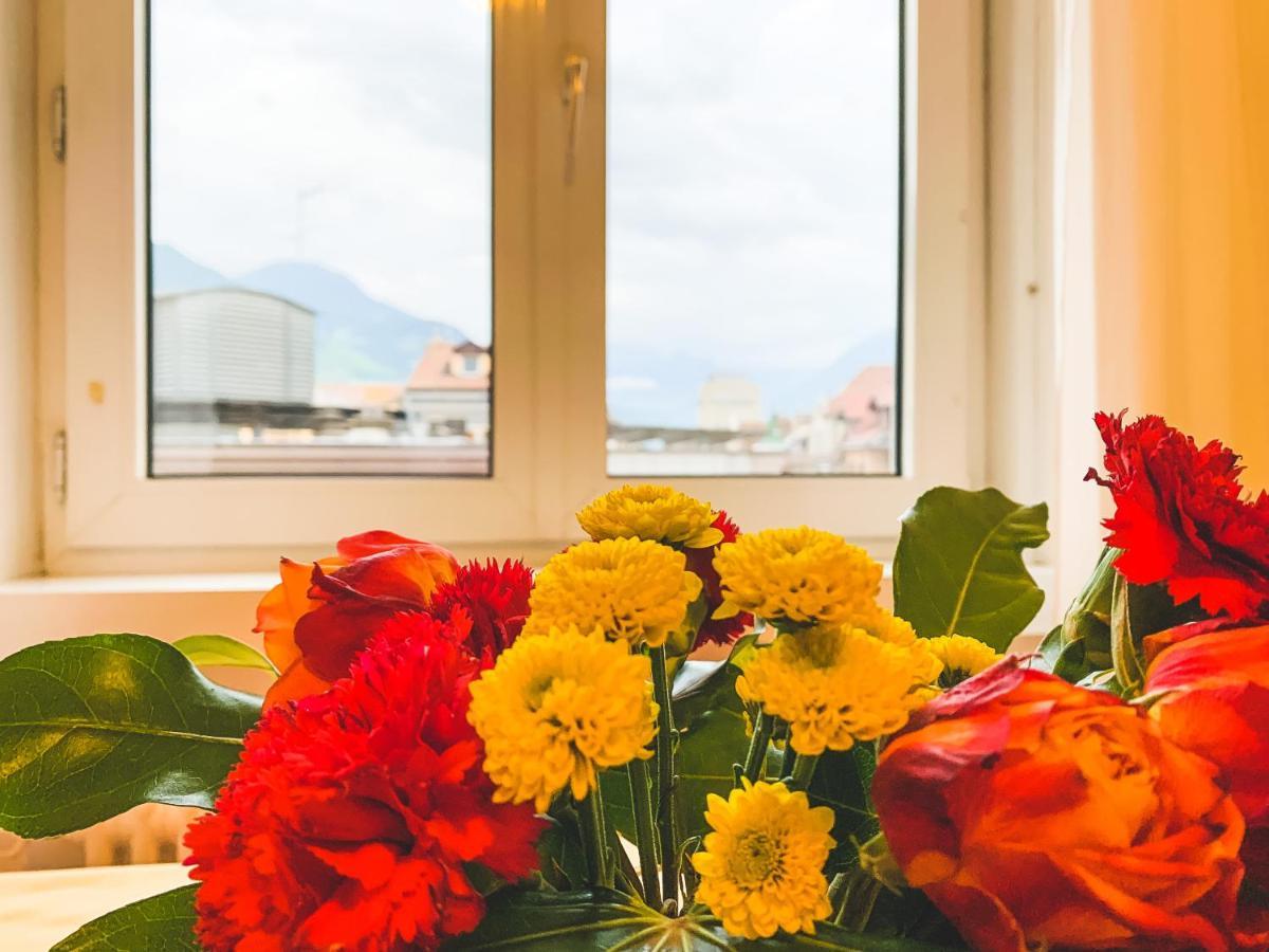 Cozy City Center Apartment Bolzano Bagian luar foto
