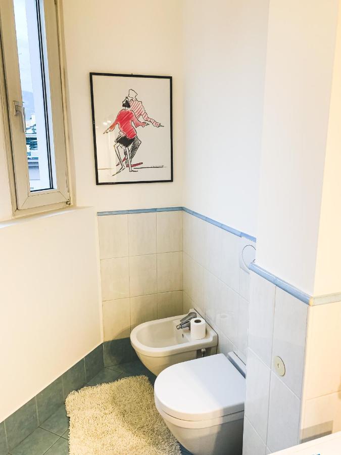 Cozy City Center Apartment Bolzano Bagian luar foto